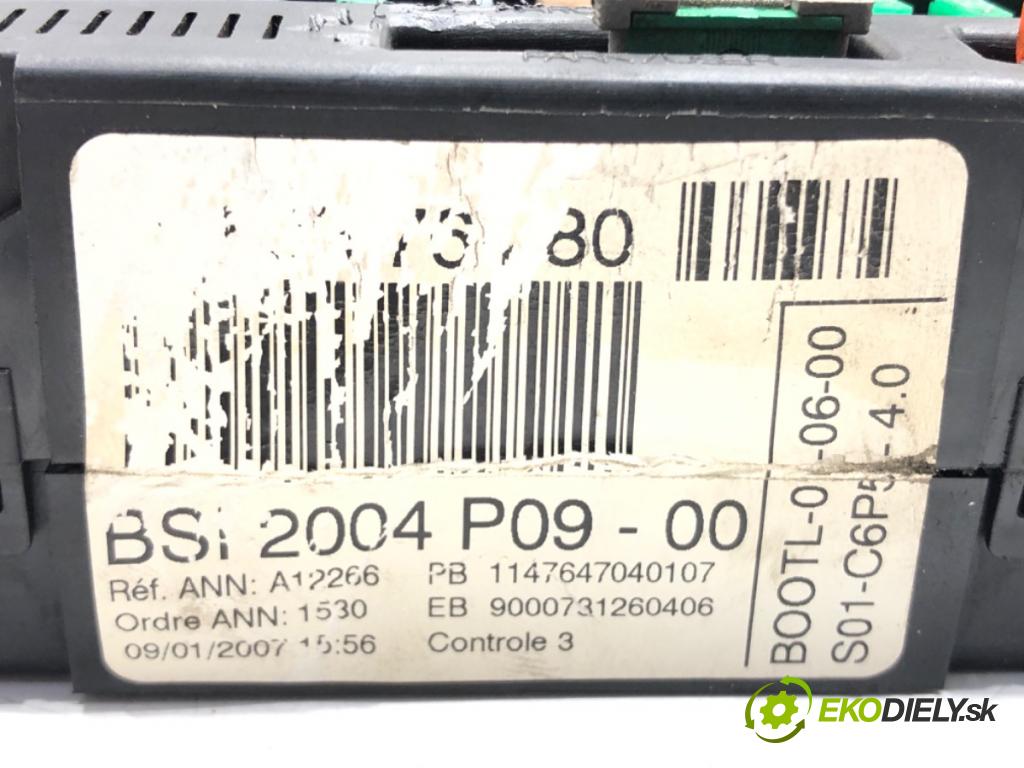 CITROEN C4 I (LC_) 2004 - 2014    1.6 HDi 80 kW [109 KM] olej napędowy 2004 - 2011  modul BSI  (Pojistkové skříňky)