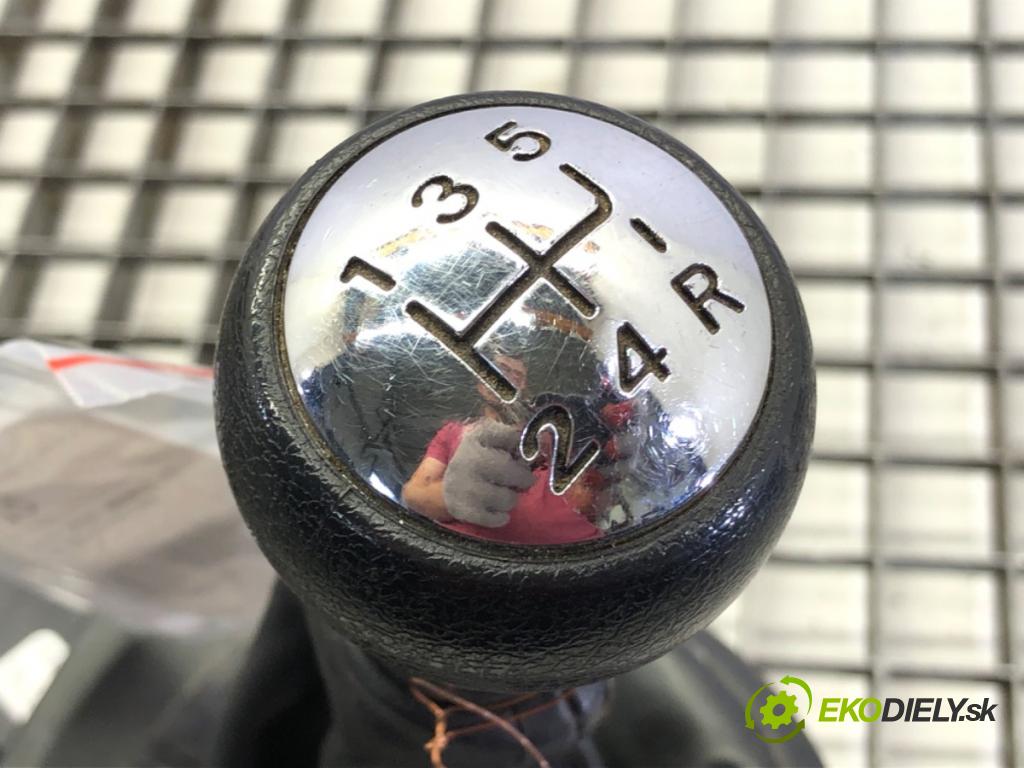 CITROEN C4 I (LC_) 2004 - 2014    1.6 HDi 80 kW [109 KM] olej napędowy 2004 - 2011  Kulisa 9657303580 (Rýchlostné páky / kulisy)