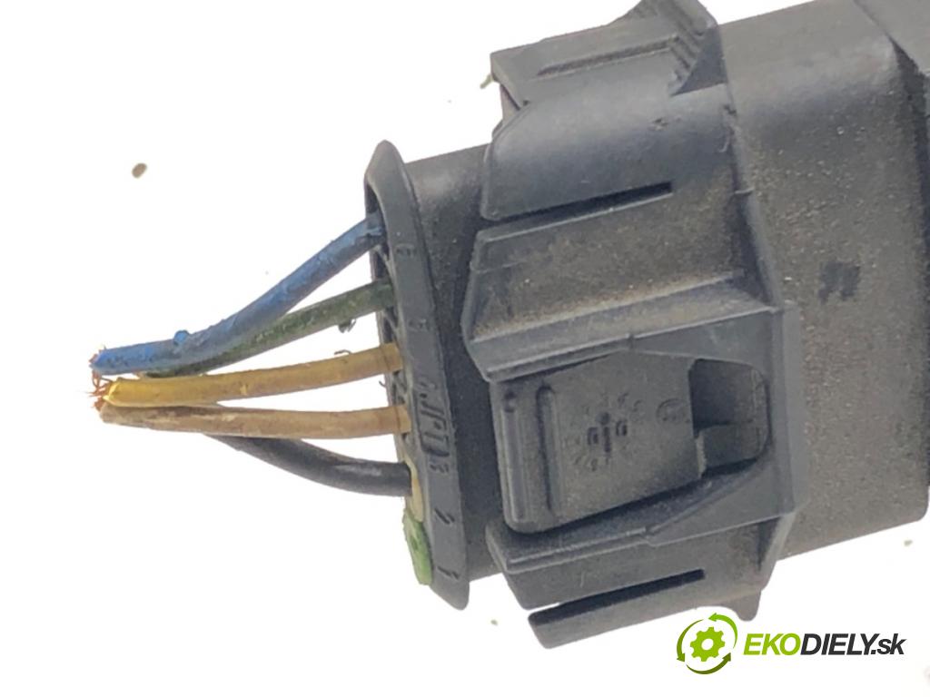 OPEL ASTRA G coupe (T98) 2000 - 2005    1.8 16V (F07) 85 kW [116 KM] benzyna 2000 - 2000  Cievka zapaľovacia  (Zapaľovacie cievky, moduly)