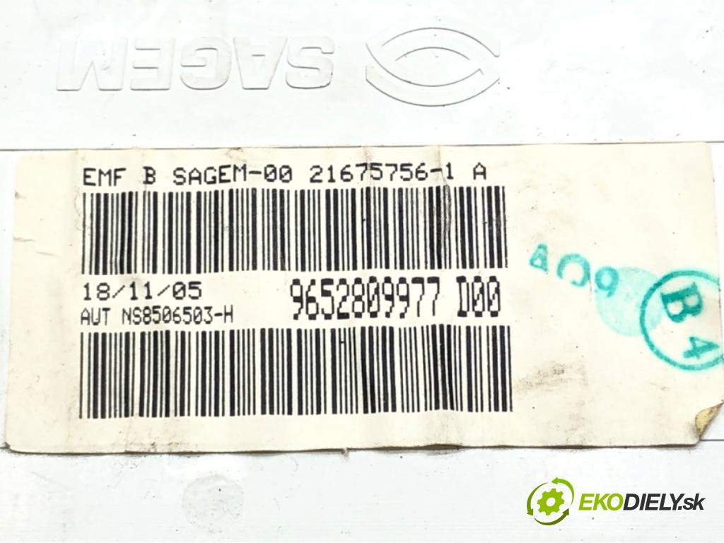 PEUGEOT 307 (3A/C) 2000 - 2012    2.0 HDi 110 79 kW [107 KM] olej napędowy 2000 - 2007  Dislpej 9652809977 (Prístrojové dosky, displeje)