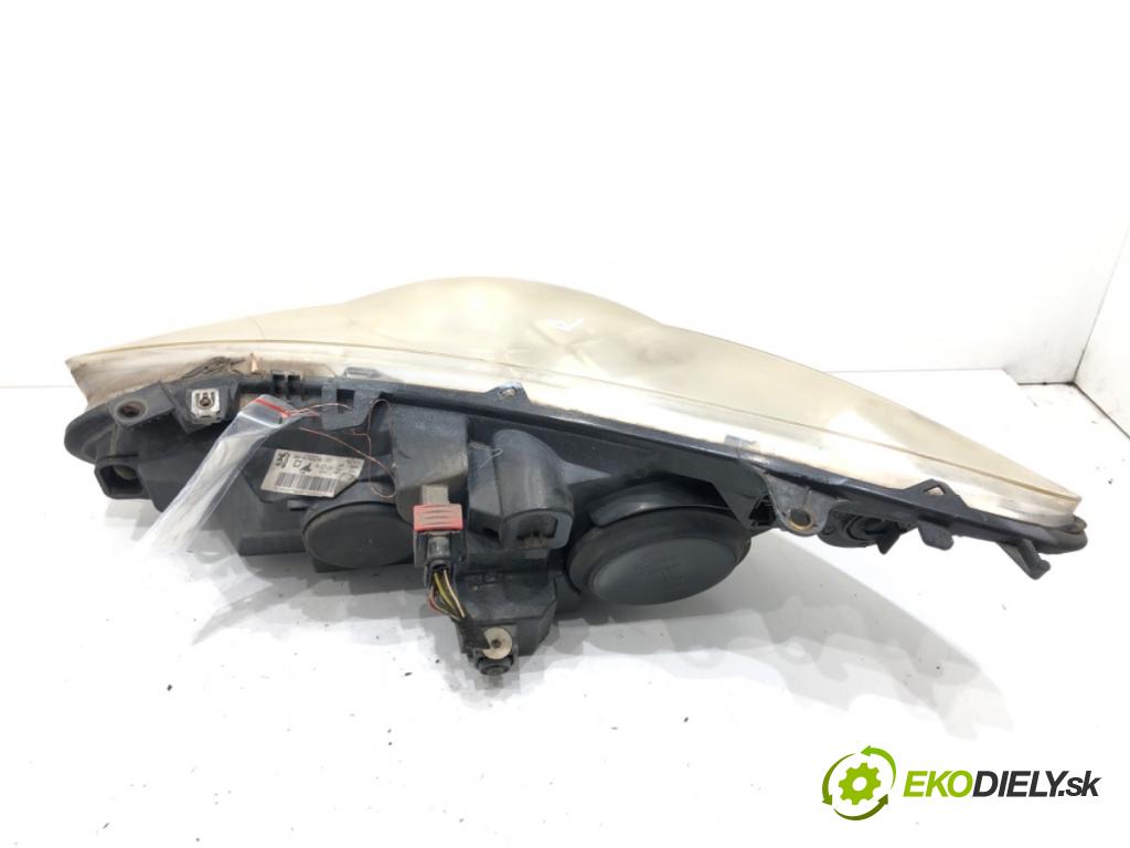 PEUGEOT 307 SW (3H) 2002 - 2009    2.0 16V 103 kW [140 KM] benzyna 2005 - 2008  Svetlomet pravy predný 9681832280