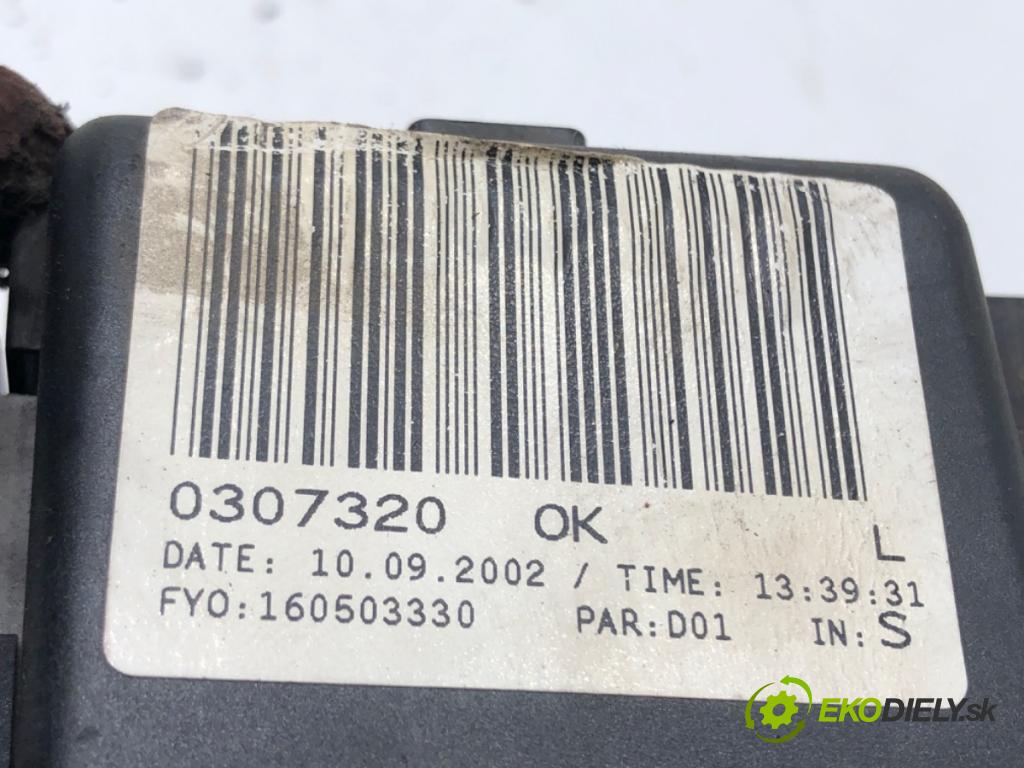 VOLVO S60 I (384) 2000 - 2010    2.4 D 96 kW [130 KM] olej napędowy 2001 - 2010  Modul BSI 08697207 (Poistkové skrinky)