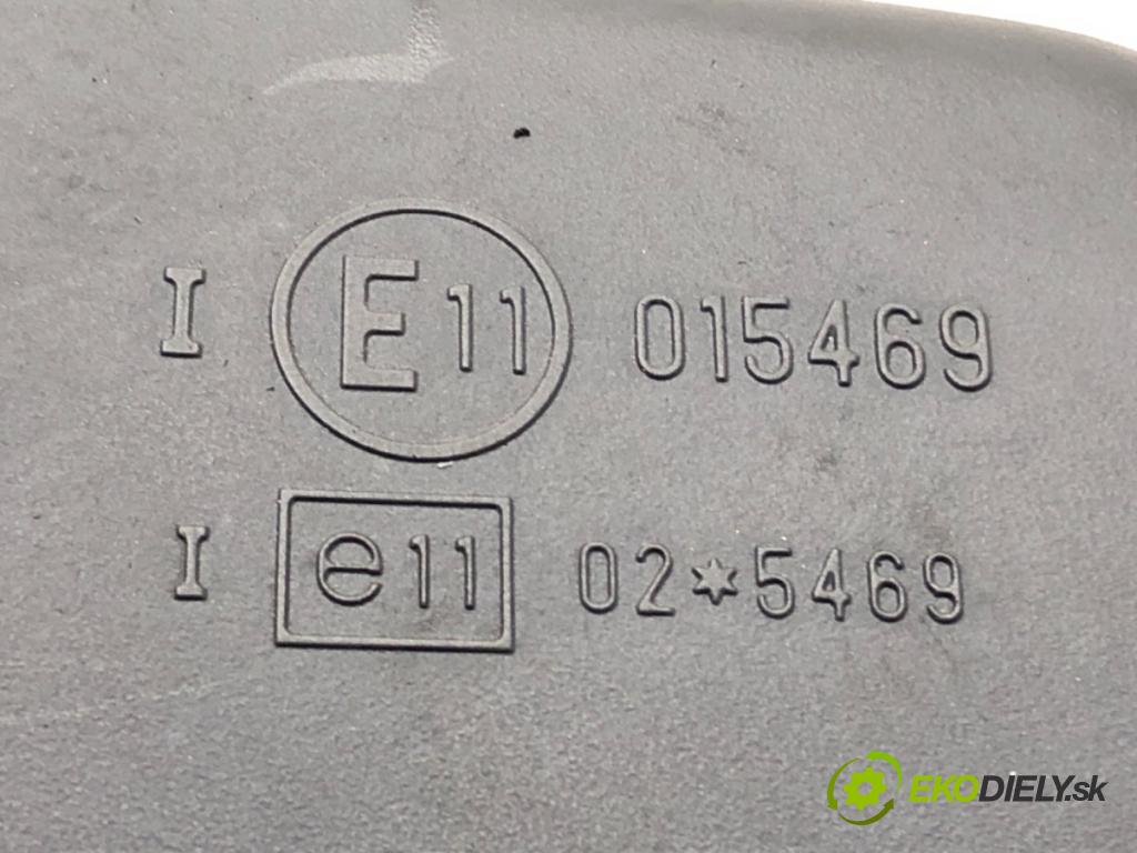 VOLVO S60 I (384) 2000 - 2010    2.4 D 96 kW [130 KM] olej napędowy 2001 - 2010  zpětné zrcátko vnitřní  (Světla vnitřní)