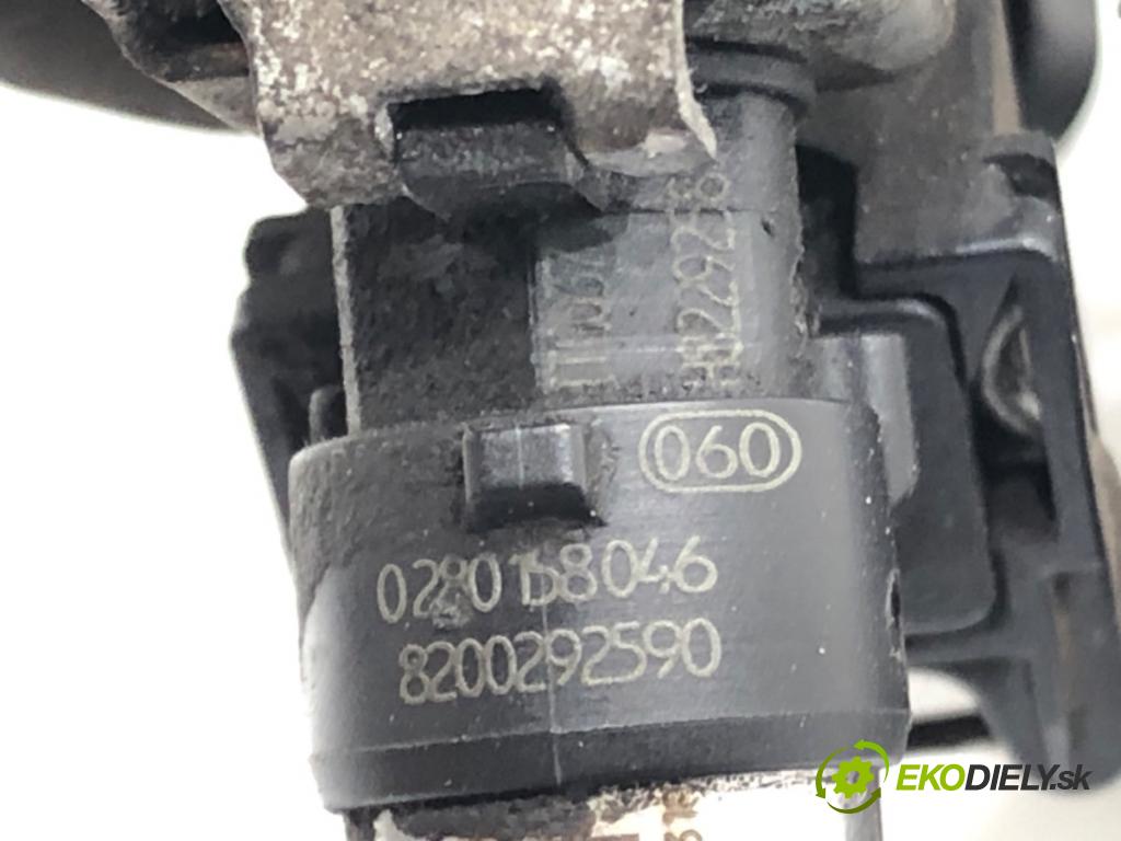 RENAULT THALIA II (LU_) 2008 - 2022    1.2 16V (LU2V) 55 kW [75 KM] benzyna 2008 - 2014  Lišta vstrekovacia 8200292590 (Vstrekovacie lišty)