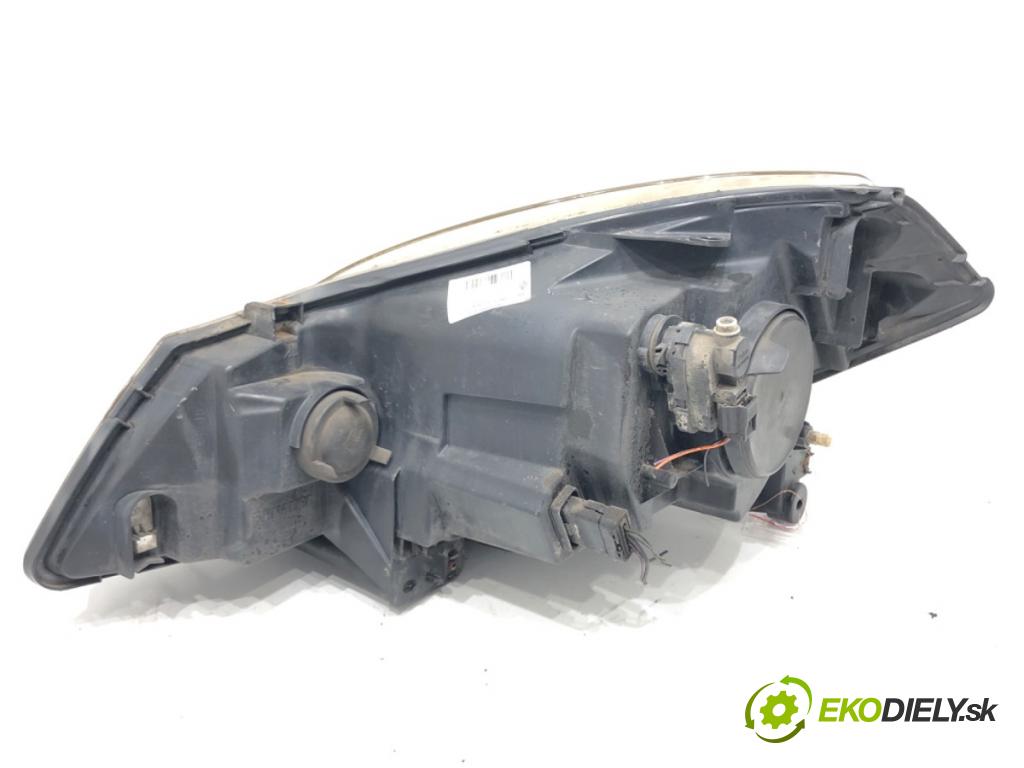 RENAULT THALIA II (LU_) 2008 - 2022    1.2 16V (LU2V) 55 kW [75 KM] benzyna 2008 - 2014  Svetlomet pravy predný 8200700030