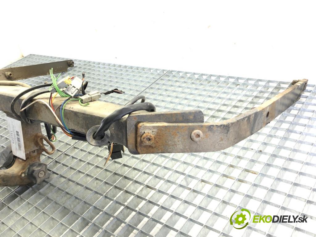 MAZDA 3 sedan (BK) 1999 - 2009    2.0 (BKEP) 110 kW [150 KM] benzyna 2003 - 2009  Hák tažné zařízení  (Tažná zařízení)