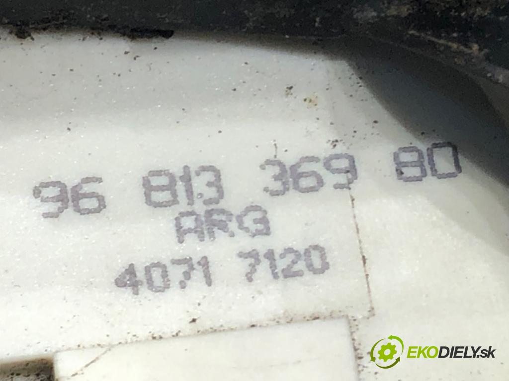 CITROEN C4 I (LC_) 2004 - 2014    1.4 16V 65 kW [88 KM] benzyna 2004 - 2011  zámok dveře levý zadní část 9681336980