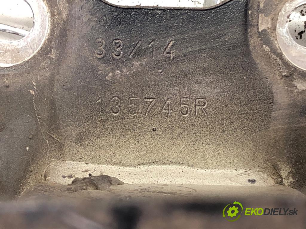 SKODA OCTAVIA III Combi (5E5, 5E6) 2012 - 2022    1.6 TDI 77 kW [105 KM] olej napędowy 2012 - 2022  výztuha nárazníka zadní část  (Výztuhy zadní)