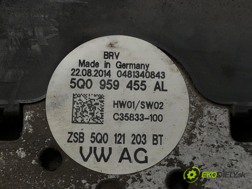 SKODA OCTAVIA III Combi (5E5, 5E6) 2012 - 2022    1.6 TDI 77 kW [105 KM] olej napędowy 2012 - 2022  Ventilátor chladiča 5Q0959455AL (Ventilátory)