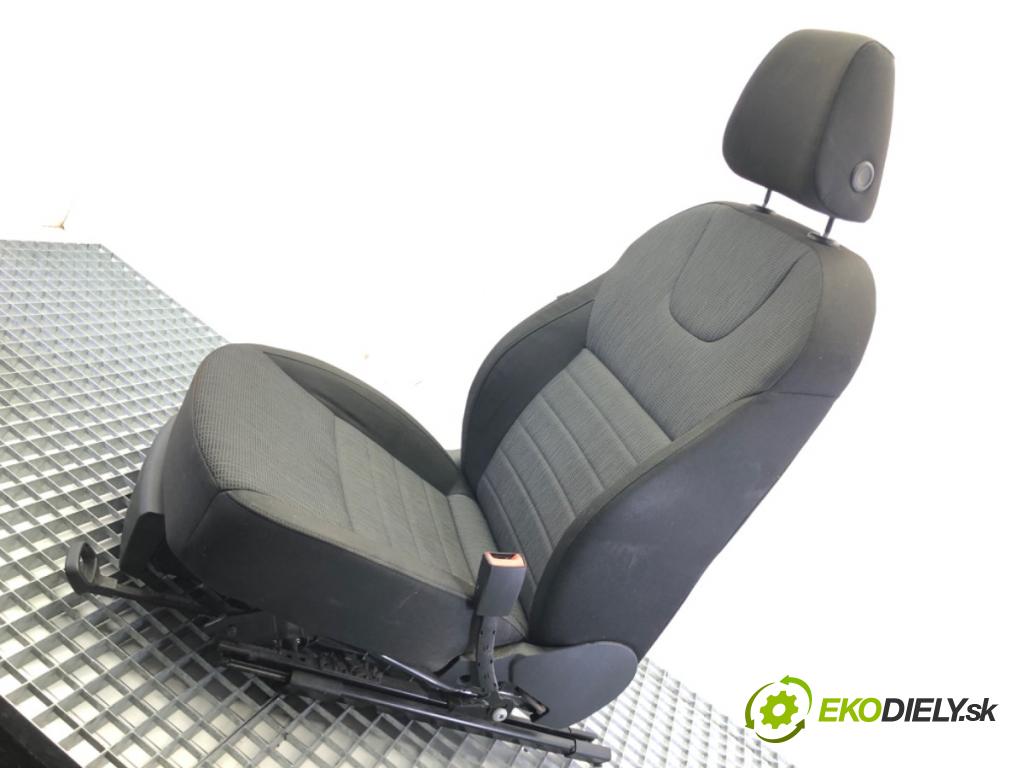 SKODA OCTAVIA III Combi (5E5, 5E6) 2012 - 2022    1.6 TDI 77 kW [105 KM] olej napędowy 2012 - 2022  Sedadlo pravy predný