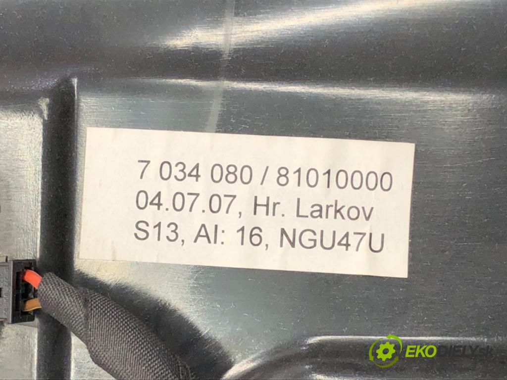 BMW 5 Touring (E61) 2004 - 2010    520 d 120 kW [163 KM] olej napędowy 2005 - 2010  Priehradka, kastlík spolujazdca 51167034080 (Priehradky, kastlíky)