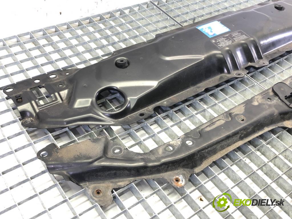 BMW 5 Touring (E61) 2004 - 2010    520 d 120 kW [163 KM] olej napędowy 2005 - 2010  držák přední část 7033741 (Výztuhy přední)