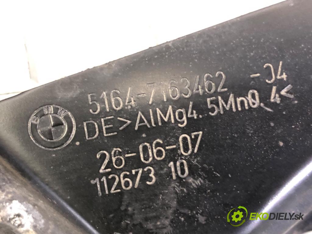 BMW 5 Touring (E61) 2004 - 2010    520 d 120 kW [163 KM] olej napędowy 2005 - 2010  držák přední část 7033741 (Výztuhy přední)