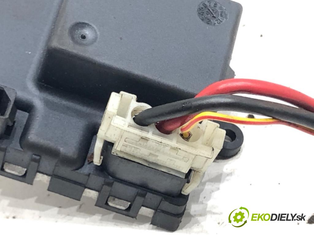 BMW 5 Touring (E61) 2004 - 2010    520 d 120 kW [163 KM] olej napędowy 2005 - 2010  Odpor, rezistor kúrenia vzduchu 6934972 (Odpory (rezistory) kúrenia)