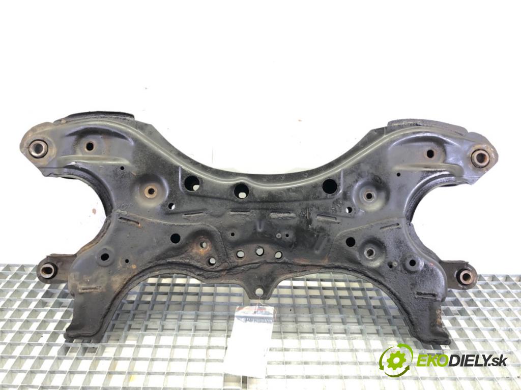 TOYOTA AVENSIS Kombi (_T25_) 2003 - 2008    2.0 D-4D (CDT250_) 85 kW [116 KM] olej napędowy 2003 - 2008  výztuha pod motor  (Výztuhy přední)