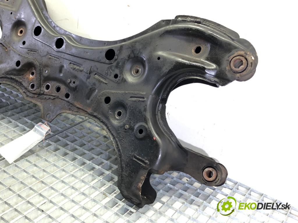 TOYOTA AVENSIS Kombi (_T25_) 2003 - 2008    2.0 D-4D (CDT250_) 85 kW [116 KM] olej napędowy 2003 - 2008  výztuha pod motor  (Výztuhy přední)