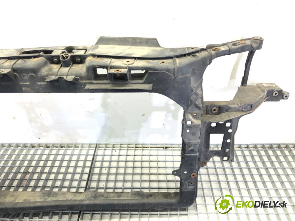 SEAT CORDOBA (6L2) 2002 - 2009    1.4 16V 55 kW [75 KM] benzyna 2002 - 2007  držák přední část  (Výztuhy přední)