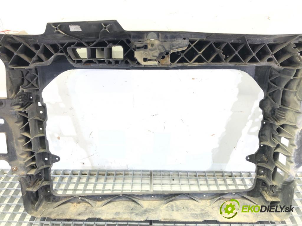 SEAT CORDOBA (6L2) 2002 - 2009    1.4 16V 55 kW [75 KM] benzyna 2002 - 2007  držák přední část  (Výztuhy přední)