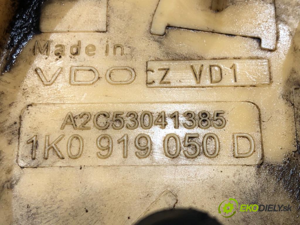 SKODA OCTAVIA II (1Z3) 2004 - 2013    2.0 TDI RS 125 kW [170 KM] olej napędowy 2006 - 2013  pumpa paliva vnitřní 1K0919050D (Palivové pumpy, čerpadla)