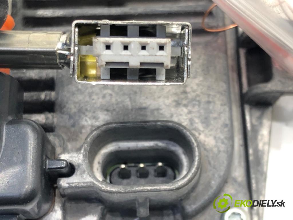 SKODA OCTAVIA II (1Z3) 2004 - 2013    2.0 TDI RS 125 kW [170 KM] olej napędowy 2006 - 2013  Menič XENON 35XT5-D1/12V (Riadiace jednotky xenónu)