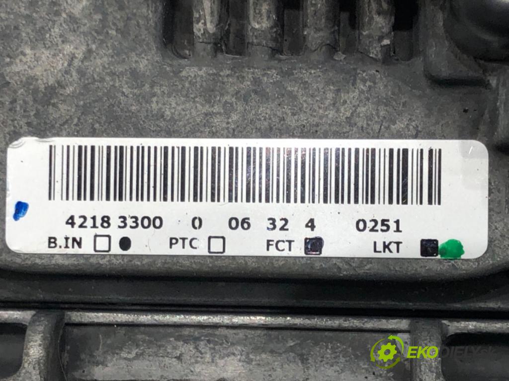 SKODA OCTAVIA II (1Z3) 2004 - 2013    2.0 TDI RS 125 kW [170 KM] olej napędowy 2006 - 2013  Menič XENON 35XT5-D1/12V (Riadiace jednotky xenónu)