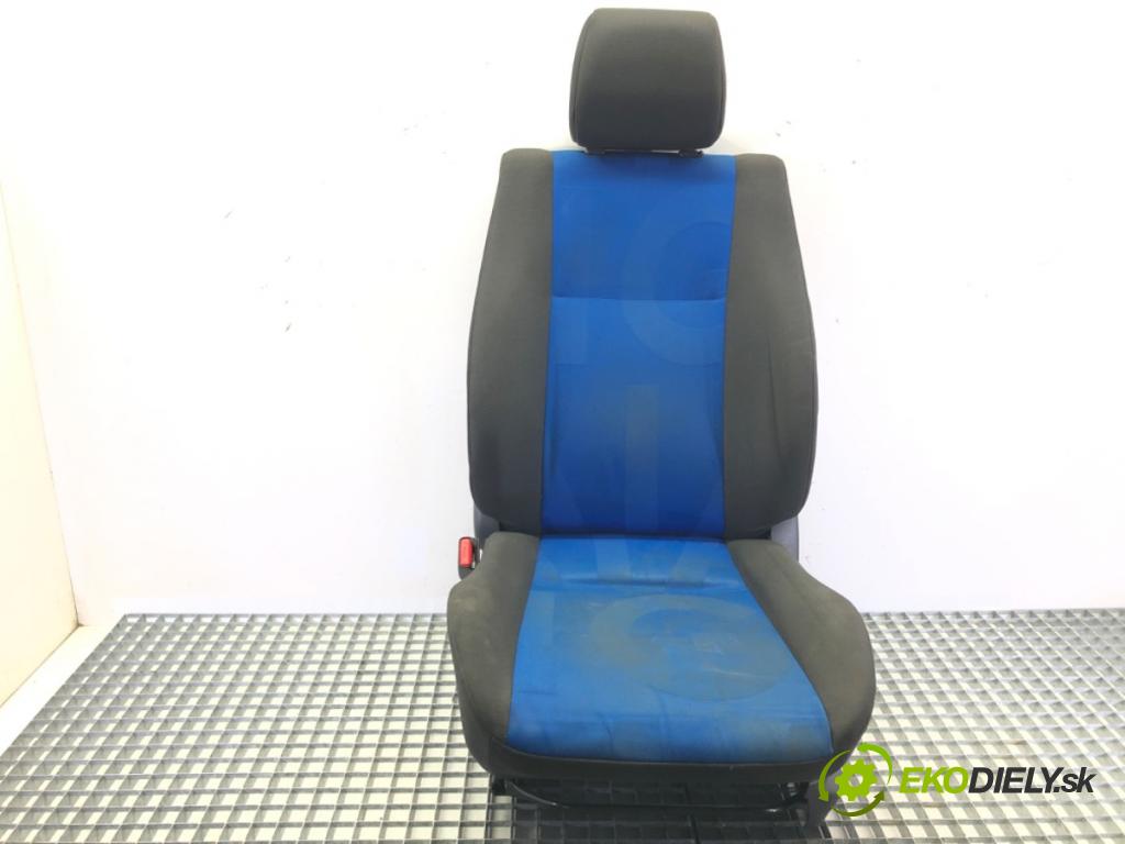 OPEL AGILA (B) (H08) 2008 - 2014    1.0 (F68) 48 kW [65 KM] benzyna 2008 - 2011  Sedadlo ľavy predný 