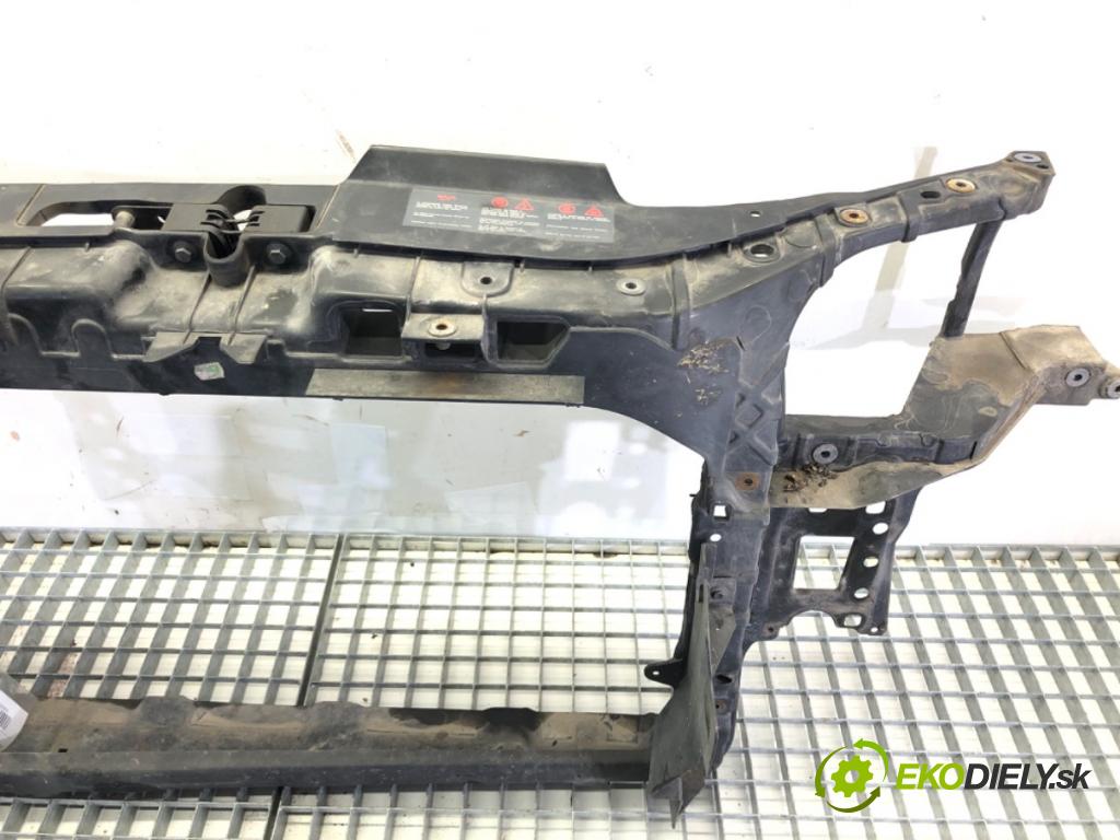 SEAT CORDOBA (6L2) 2002 - 2009    1.4 16V 63 kW [86 KM] benzyna 2006 - 2009  držák přední část  (Výztuhy přední)