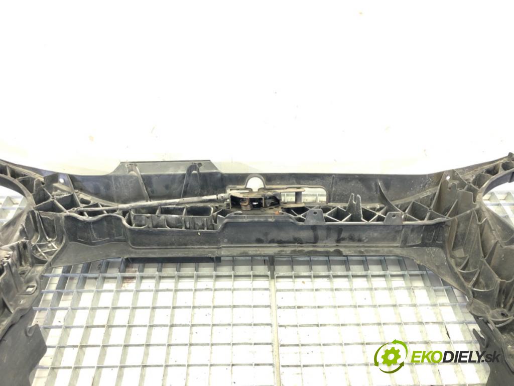 SEAT CORDOBA (6L2) 2002 - 2009    1.4 16V 63 kW [86 KM] benzyna 2006 - 2009  držák přední část  (Výztuhy přední)