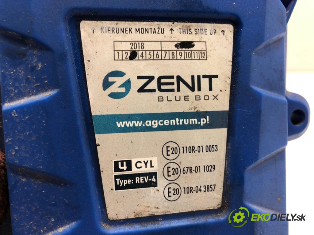 SEAT CORDOBA (6L2) 2002 - 2009    1.4 16V 63 kW [86 KM] benzyna 2006 - 2009  řídící jednotka do plynového pedálu LPG ZENIT BLUE BOX REV-4 (Řídící jednotky)