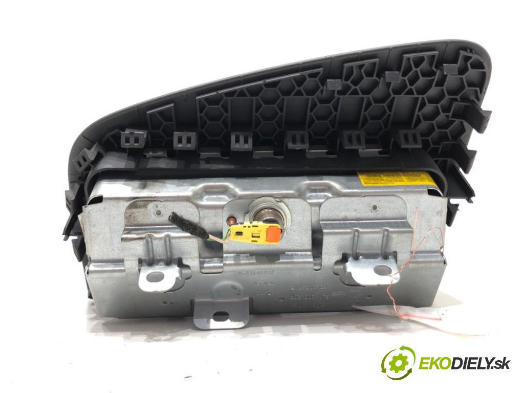 SKODA ROOMSTER (5J7) 2006 - 2015    1.2 TDI 55 kW [75 KM] olej napędowy 2010 - 2015  AirBag spolujazdca 5J1880202D (Airbagy)