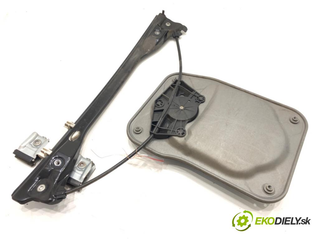 SKODA ROOMSTER (5J7) 2006 - 2015    1.2 TDI 55 kW [75 KM] olej napędowy 2010 - 2015  mechanismus okna pravý přední část 6R0959802P