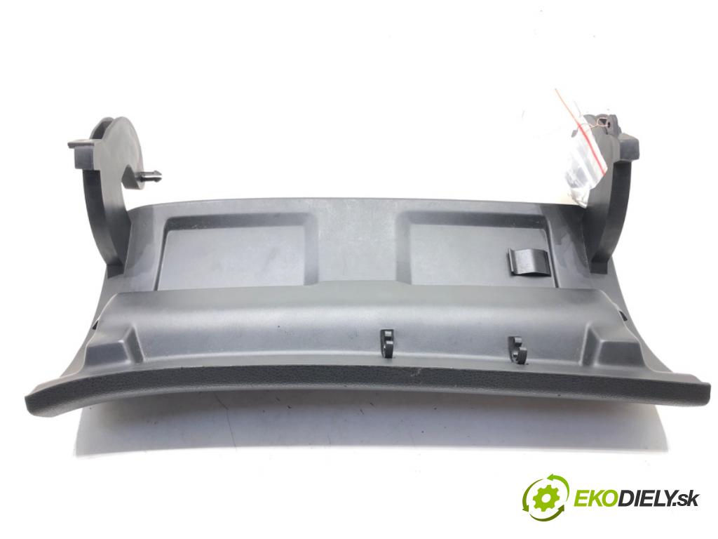 SKODA ROOMSTER (5J7) 2006 - 2015    1.2 TDI 55 kW [75 KM] olej napędowy 2010 - 2015  Priehradka, kastlík spolujazdca 5J1857121B (Priehradky, kastlíky)