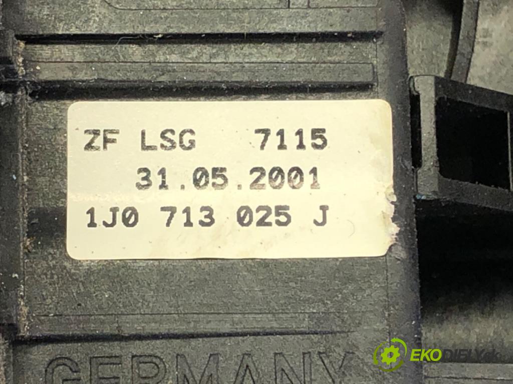 VW BORA Variant (1J6) 1999 - 2005    1.9 TDI 85 kW [115 KM] olej napędowy 1999 - 2001  Kulisa 1J0713025J (Rýchlostné páky / kulisy)