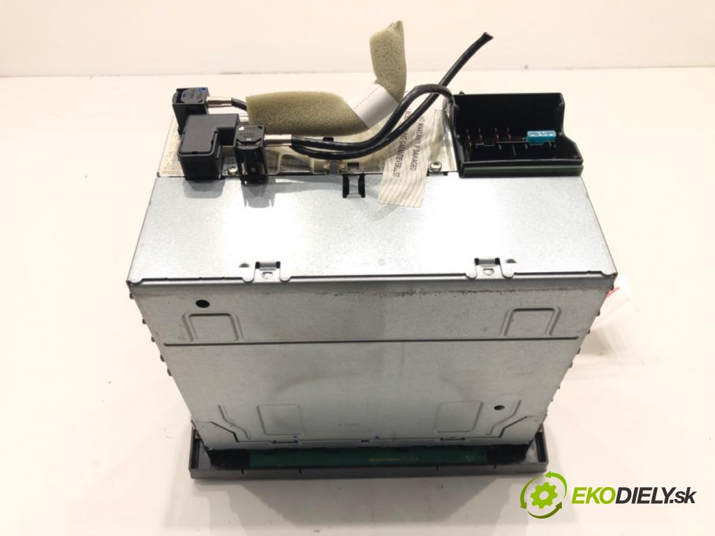 OPEL VECTRA C Kombi (Z02) 2003 - 2009    1.9 CDTI (F35) 110 kW [150 KM] olej napędowy 2004 - 2008  RADIO 13270679 (Audio zariadenia)