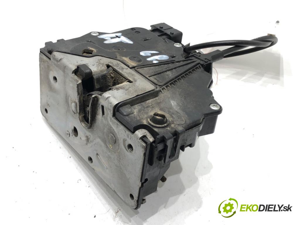 OPEL CORSA D (S07) 2006 - 2014    1.2 (L08, L68) 59 kW [80 KM] benzyna 2006 - 2014  zámok dveře levý zadní část 55702902