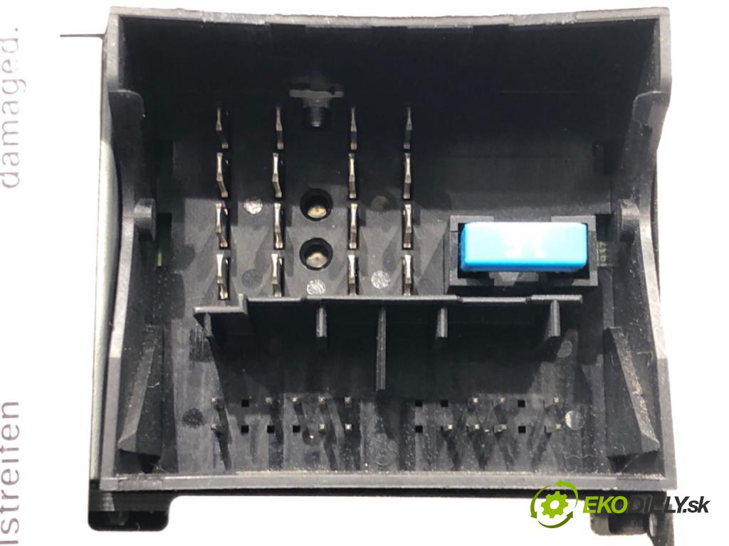 OPEL CORSA D (S07) 2006 - 2014    1.2 (L08, L68) 59 kW [80 KM] benzyna 2006 - 2014  RADIO 13257039 (Audio zariadenia)