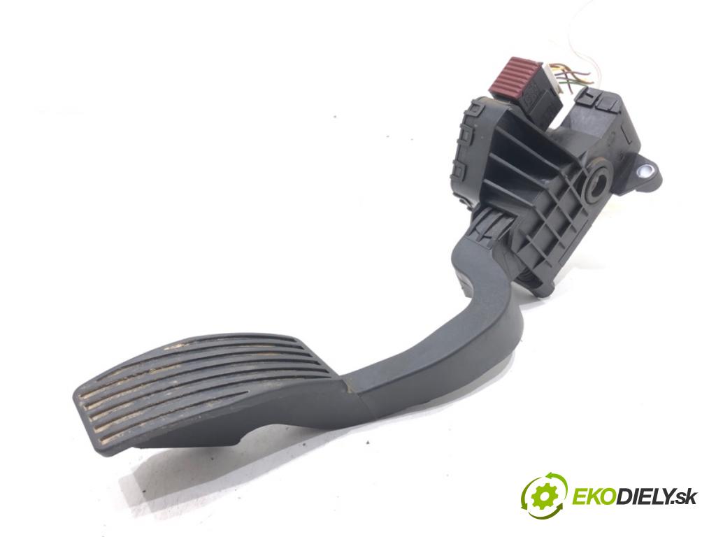 OPEL CORSA D (S07) 2006 - 2014    1.2 (L08, L68) 59 kW [80 KM] benzyna 2006 - 2014  Potenciometer plynu 55702020 (Pedále)