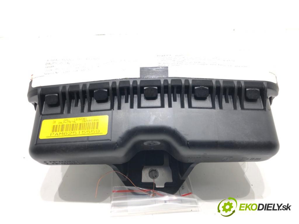 OPEL CORSA D (S07) 2006 - 2014    1.2 (L08, L68) 59 kW [80 KM] benzyna 2006 - 2014  AirBag spolujazdca 13152361 (Airbagy)