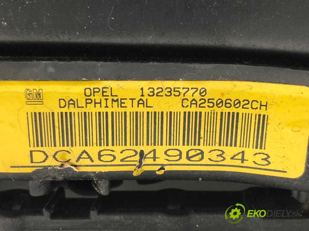 OPEL CORSA D (S07) 2006 - 2014    1.2 (L08, L68) 59 kW [80 KM] benzyna 2006 - 2014  AirBag volantu 13235770 (Airbagy)