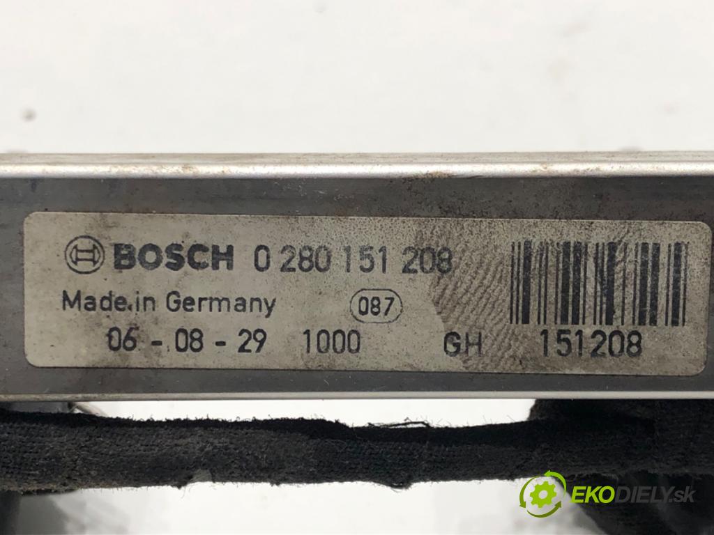 OPEL CORSA D (S07) 2006 - 2014    1.2 (L08, L68) 59 kW [80 KM] benzyna 2006 - 2014  Lišta vstrekovacia 0280151208 (Vstrekovacie lišty)