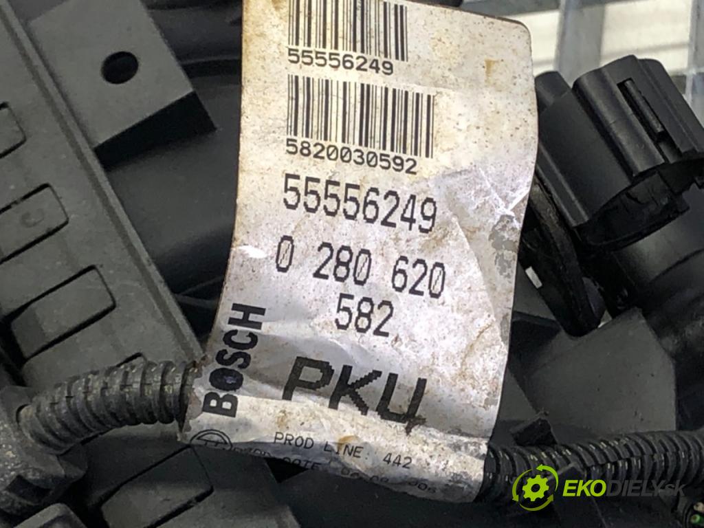 OPEL CORSA D (S07) 2006 - 2014    1.2 (L08, L68) 59 kW [80 KM] benzyna 2006 - 2014  Potrubie sacie, sanie 5557906 (Sacie potrubia)