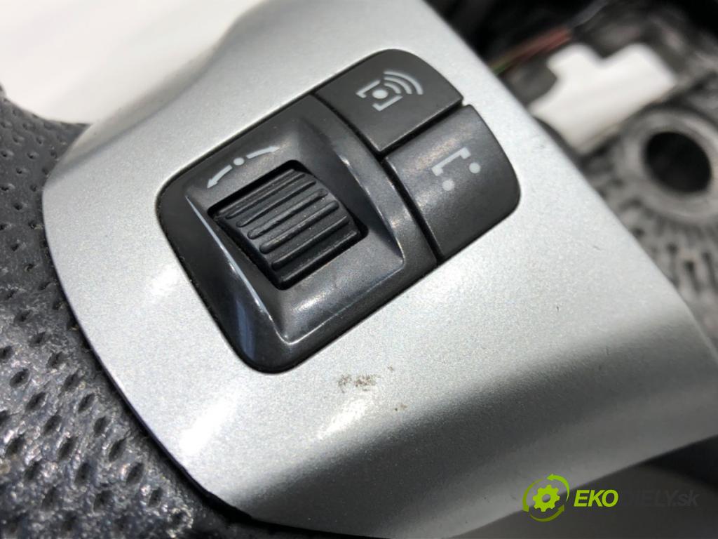 OPEL CORSA D (S07) 2006 - 2014    1.2 (L08, L68) 59 kW [80 KM] benzyna 2006 - 2014  Volant  (Volanty)