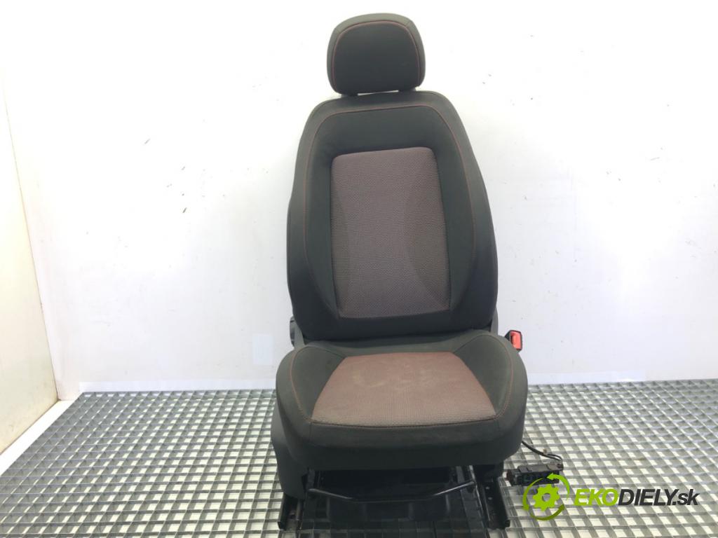 OPEL CORSA D (S07) 2006 - 2014    1.2 (L08, L68) 59 kW [80 KM] benzyna 2006 - 2014  Sedadlo pravy predný 