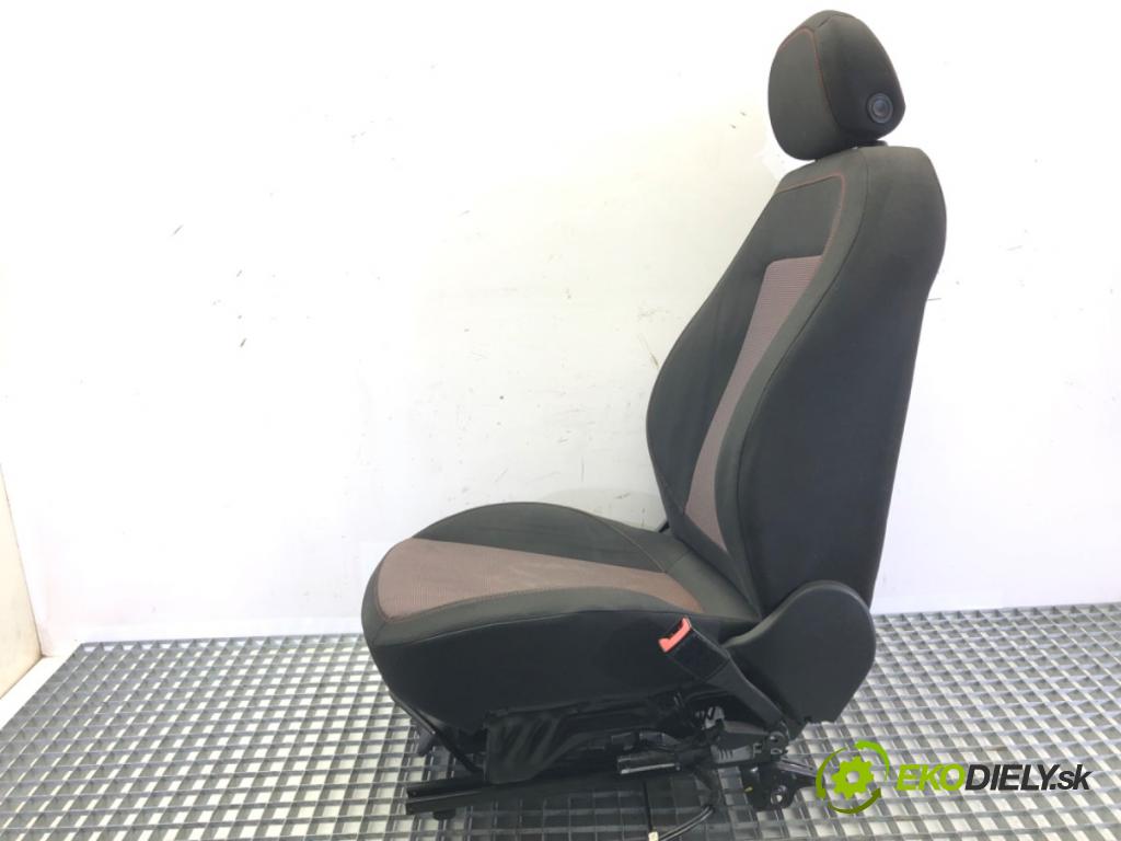 OPEL CORSA D (S07) 2006 - 2014    1.2 (L08, L68) 59 kW [80 KM] benzyna 2006 - 2014  Sedadlo pravy predný