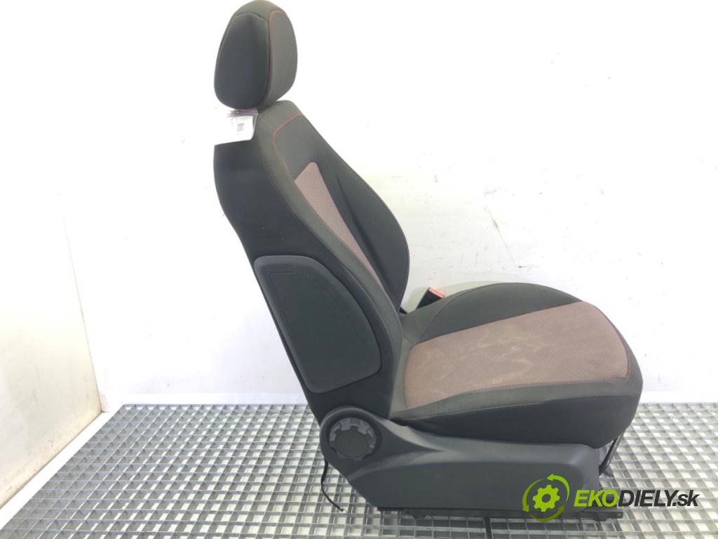 OPEL CORSA D (S07) 2006 - 2014    1.2 (L08, L68) 59 kW [80 KM] benzyna 2006 - 2014  Sedadlo pravy predný