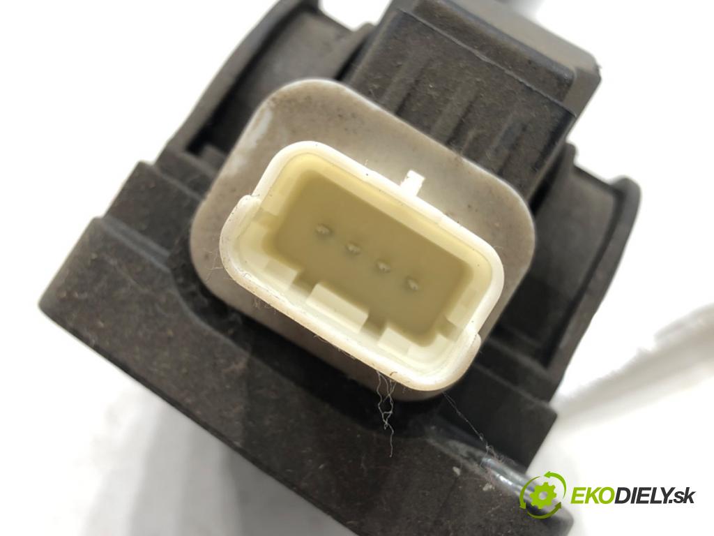 PEUGEOT 407 (6D_) 2004 - 2011    2.0 (6DRFNB, 6DRFNE) 100 kW [136 KM] benzyna 2004 - 2005  Potenciometer plynu 9644939680 (Pedále)