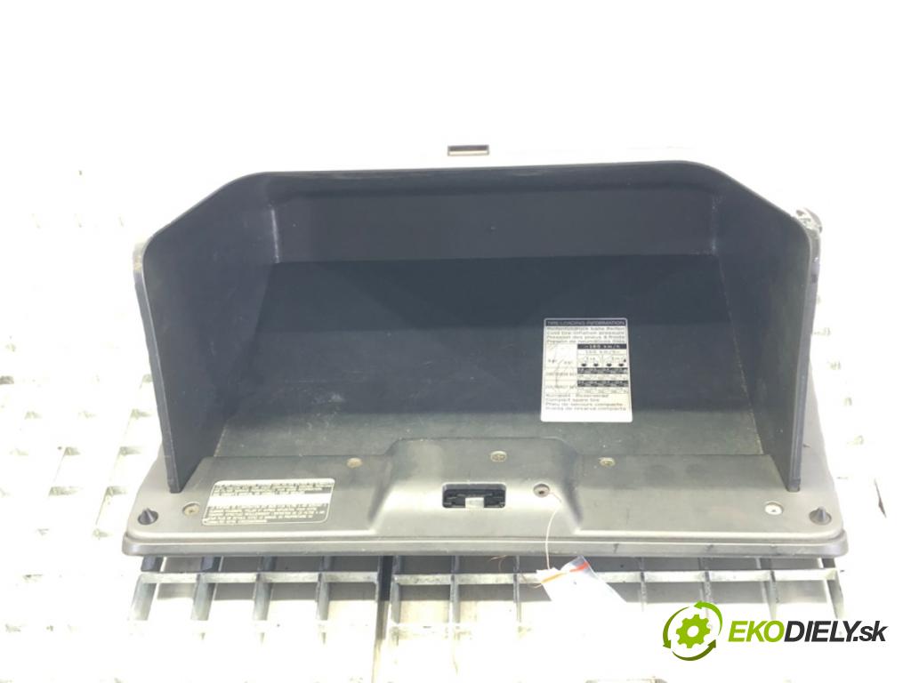 TOYOTA COROLLA Verso (ZER_, ZZE12_, R1_) 2004 - 2009    1.8 (ZNR11_) 95 kW [129 KM] benzyna 2004 - 2009  Priehradka, kastlík 55551-0F010