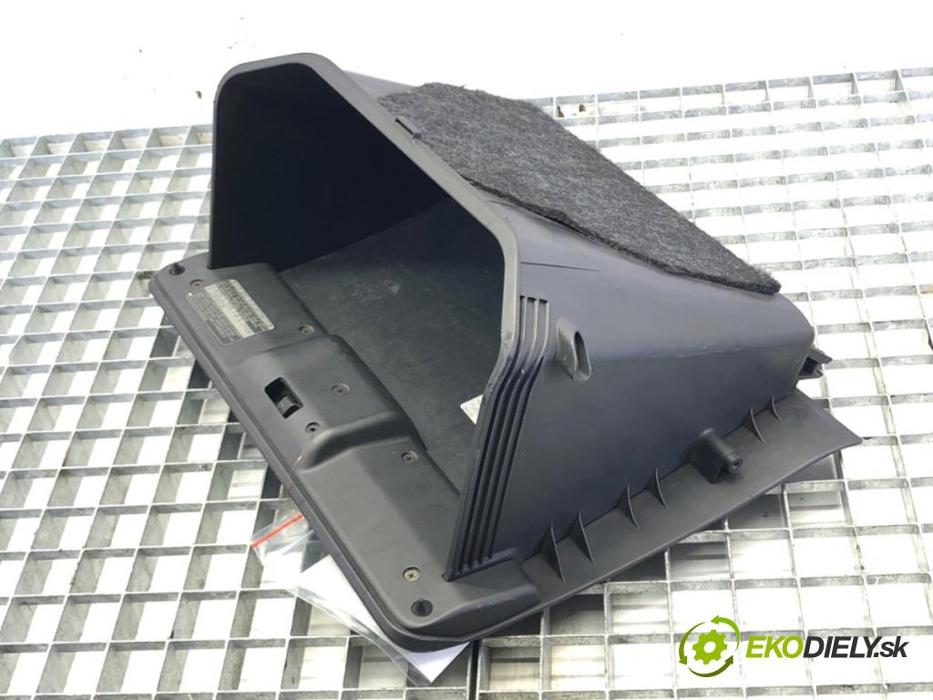 TOYOTA COROLLA Verso (ZER_, ZZE12_, R1_) 2004 - 2009    1.8 (ZNR11_) 95 kW [129 KM] benzyna 2004 - 2009  Priehradka, kastlík 55551-0F010
