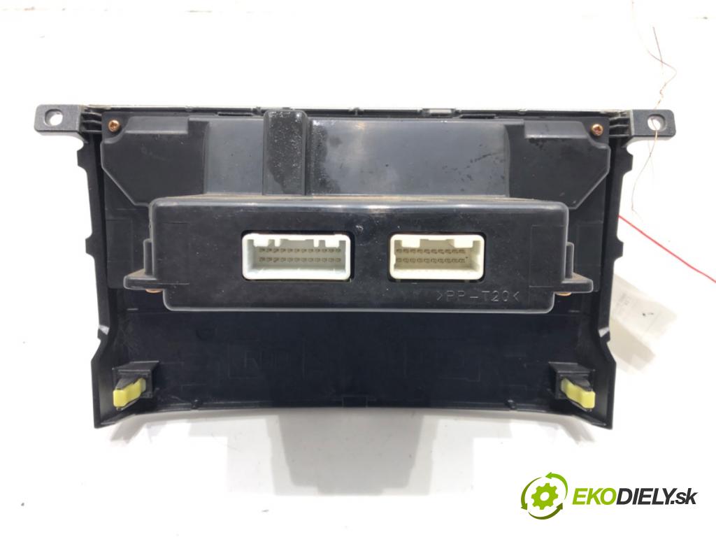 TOYOTA COROLLA Verso (ZER_, ZZE12_, R1_) 2004 - 2009    1.8 (ZNR11_) 95 kW [129 KM] benzyna 2004 - 2009  Panel ovládania kúrenia 55900-0F030 (Prepínače, spínače, tlačidlá a ovládače kúrenia)