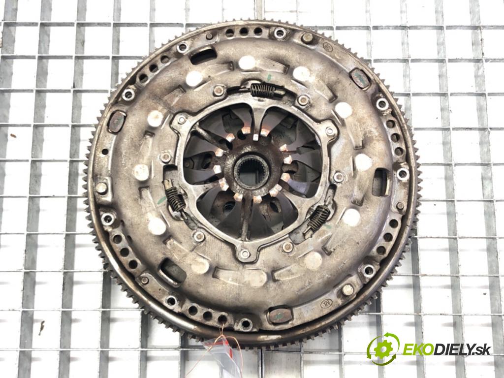 VW TRANSPORTER V Autobus (7HB, 7HJ, 7EB, 7EJ) 2003 - 2015    2.0 TDI 75 kW [102 KM] olej napędowy 2009 - 2015  Spojková sada (bez ložiska) CAAB (Kompletné sady (bez ložiska))